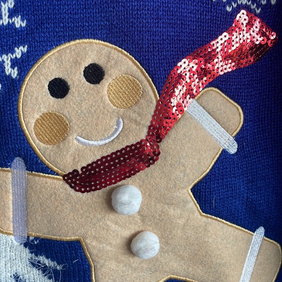 Holiday Sweater Vest with Ice Skating Gingerbread Cookie and Sequin Scarf Size L - Picture 5 of 6